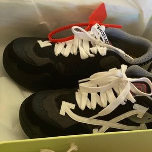 Off-White ODSY-1000 Sneakers